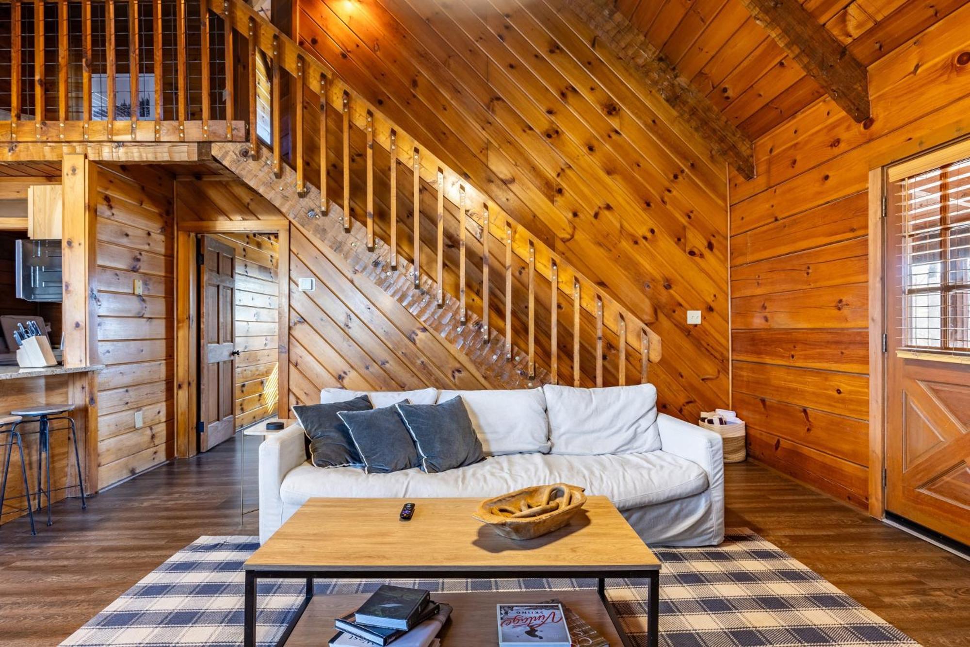 Dudley II By Avantstay Comfortable Cabin W Hot Tub Views Pigeon Forge Exterior foto